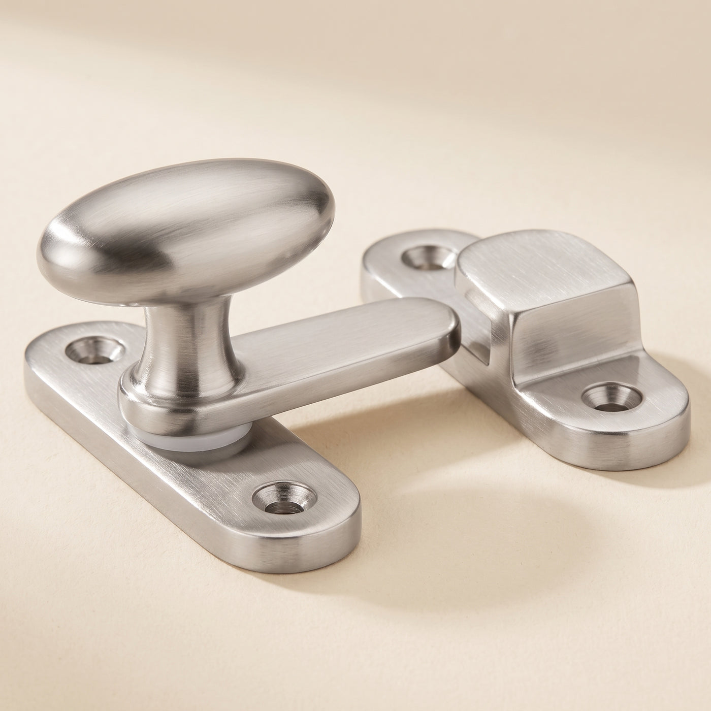 Cotswold Skåpsvred — Satin nickel