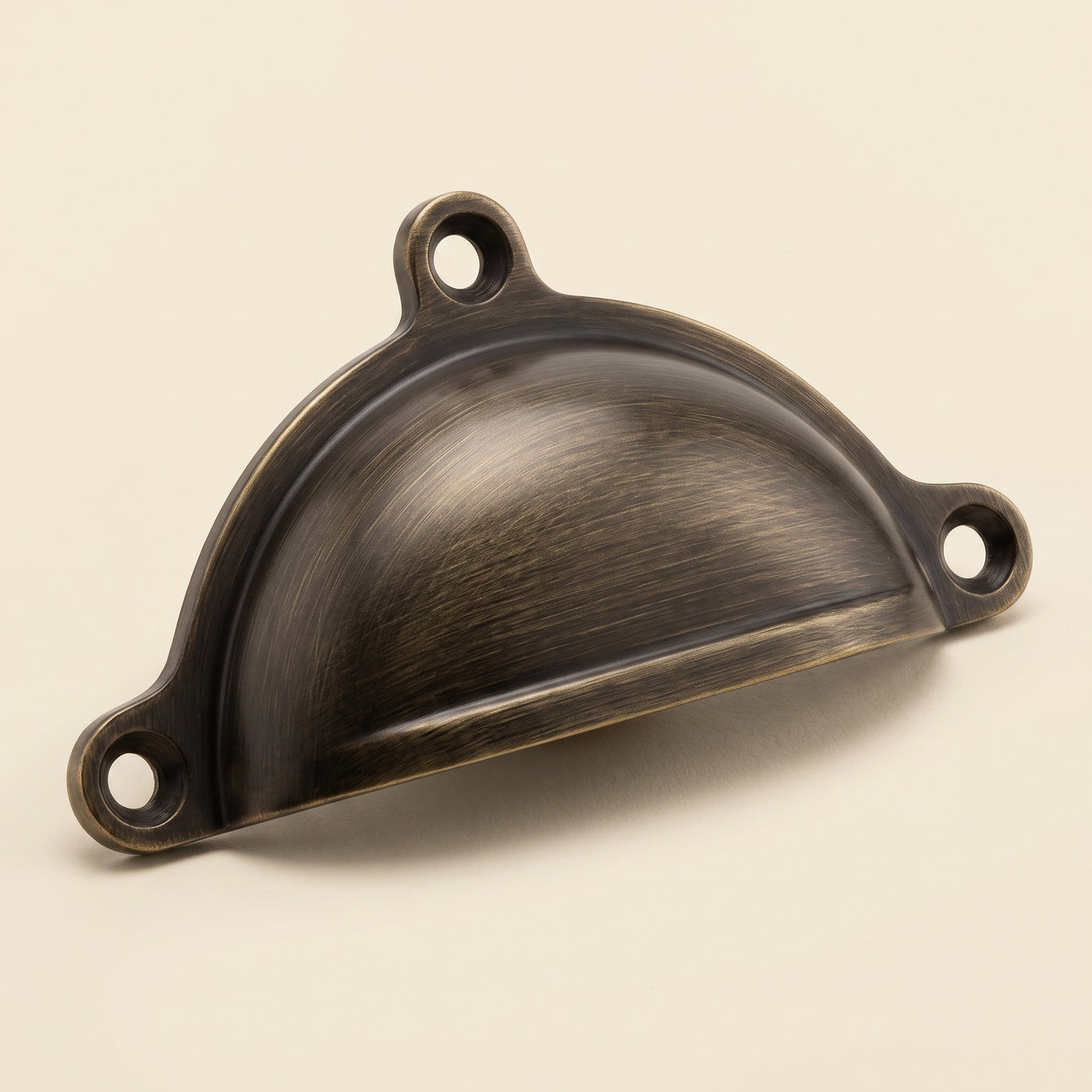 Cotswold Drawer Cup-handtag — Satin antik, olackad