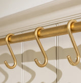 Cotswold Krukstång & S-krokar — Antik mässing. Design by Summer House Style.