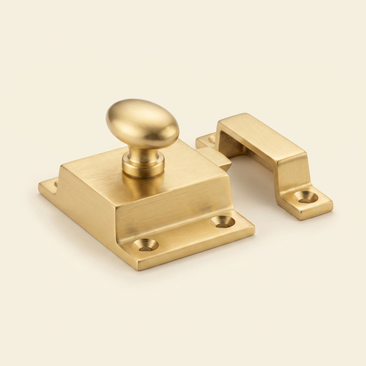 Cotswold Skåpshasp — Satin mässing, satinlack