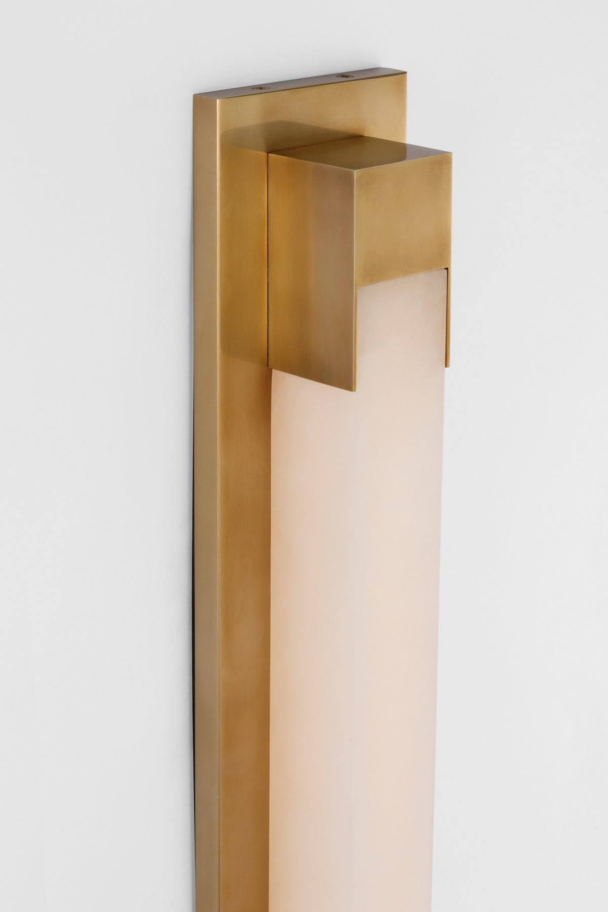 Covet 21" Bracketed Wall Light — Kelly Wearstler for Visual Comfort & Co. detail