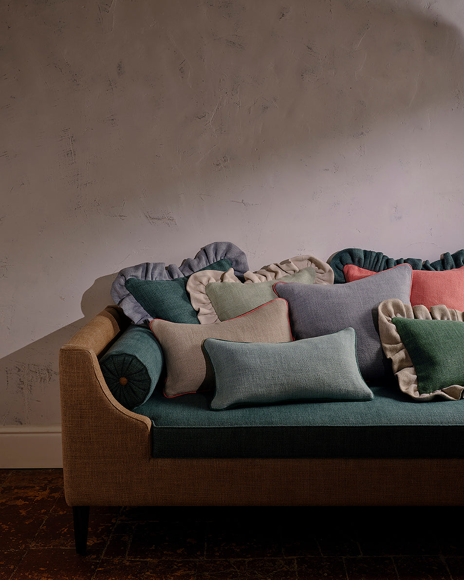 Cabris miljöbild — Manuel Canovas tyg