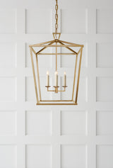 Darlana Medium Lykta — Chapman & Myers for Visual Comfort & Co. — Antique-Burnished Brass miljöbild