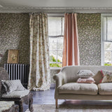 Eagle House Damask Tyg — Designers Guild i miljö