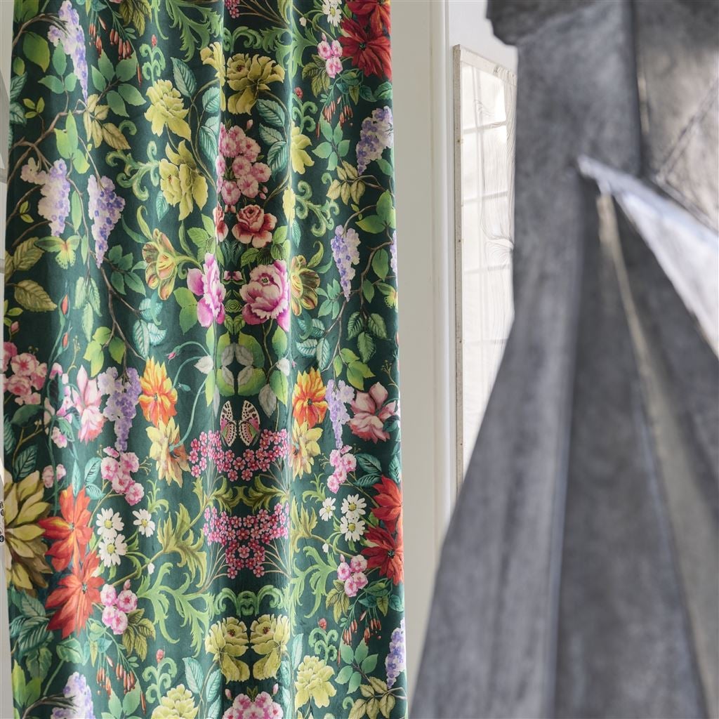 Eleonora Velours Tyg — Designers Guild i miljö