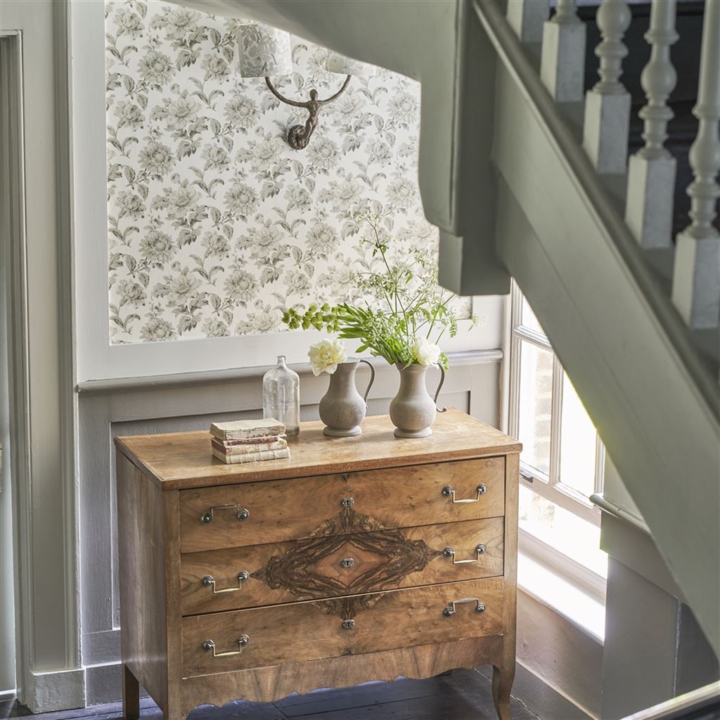 English Garden Floral Tapet — Designers Guild i miljö