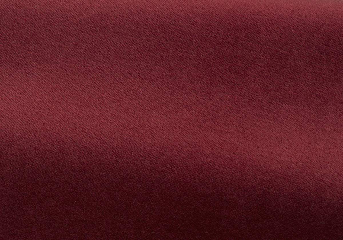 Duke - Mohair Velvet Bordeaux — Pierre Frey -kangas