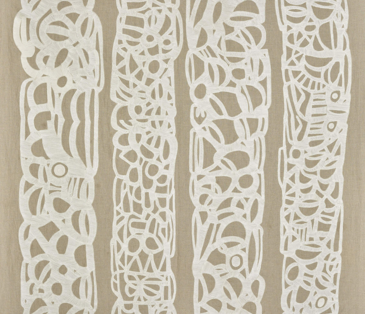 Totem Blanc — Pierre Frey -kangas