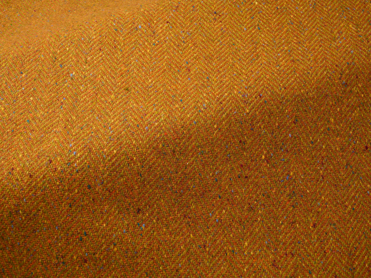 Finn Burntorange — Pierre Frey stof