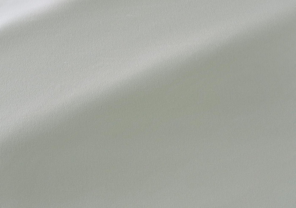 Chroma MILKY MINT — Pierre Frey tyg