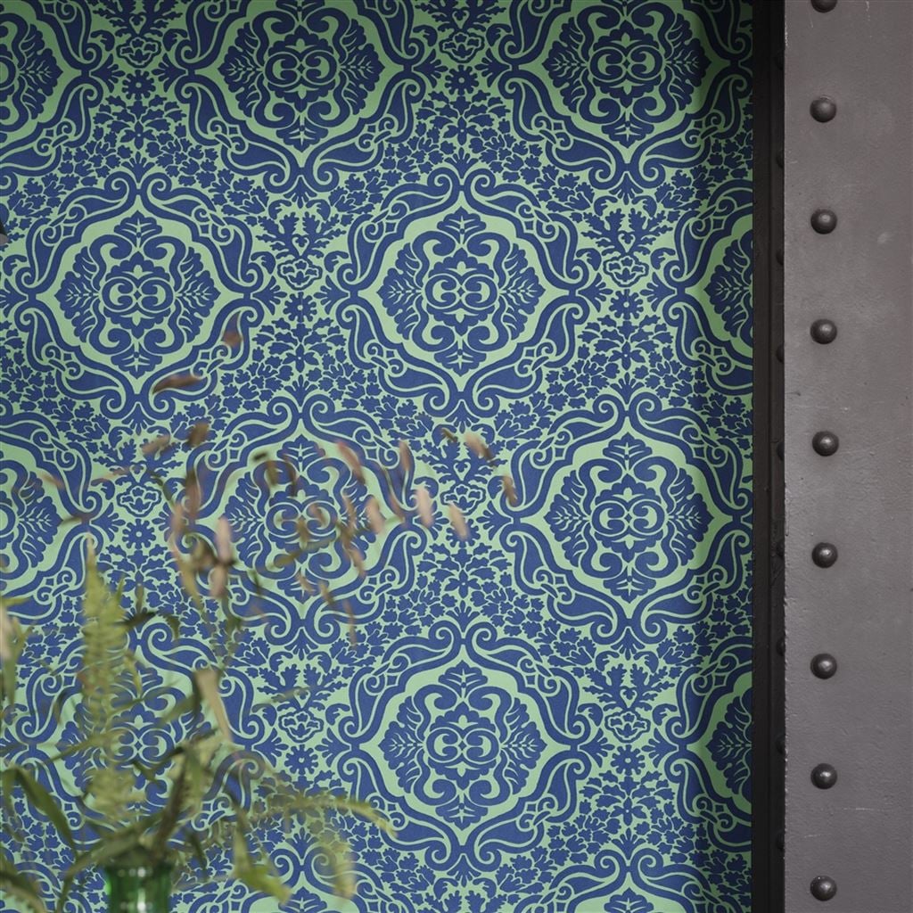 Fioravanti Cobalt Tapet — Designers Guild i miljö