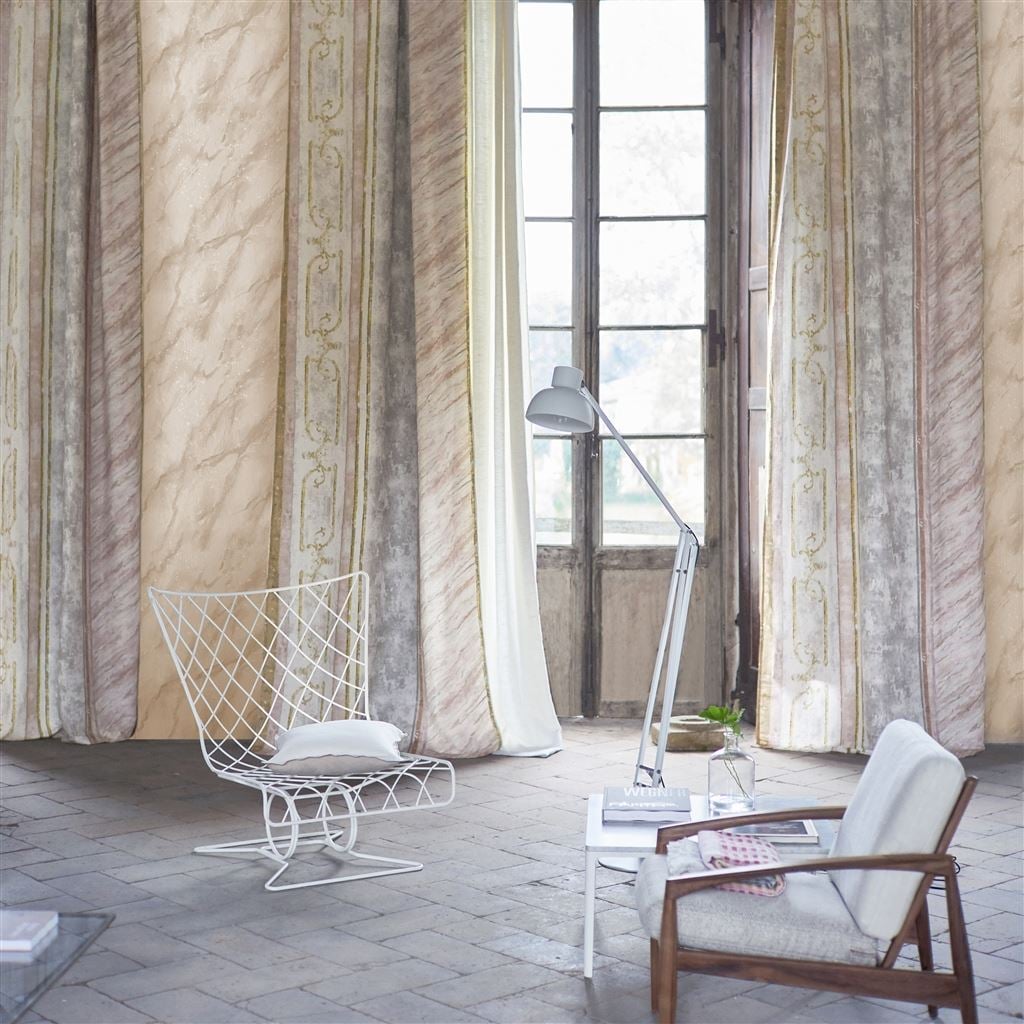 Foscari Fresco Tyg — Designers Guild i miljö
