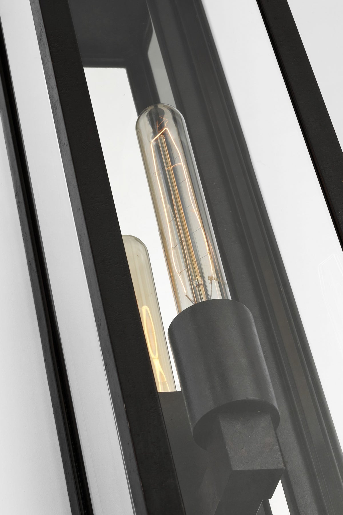 Fresno Large Tall 3/4 Wall Outdoor Light — Chapman & Myers for Visual Comfort & Co. detail image