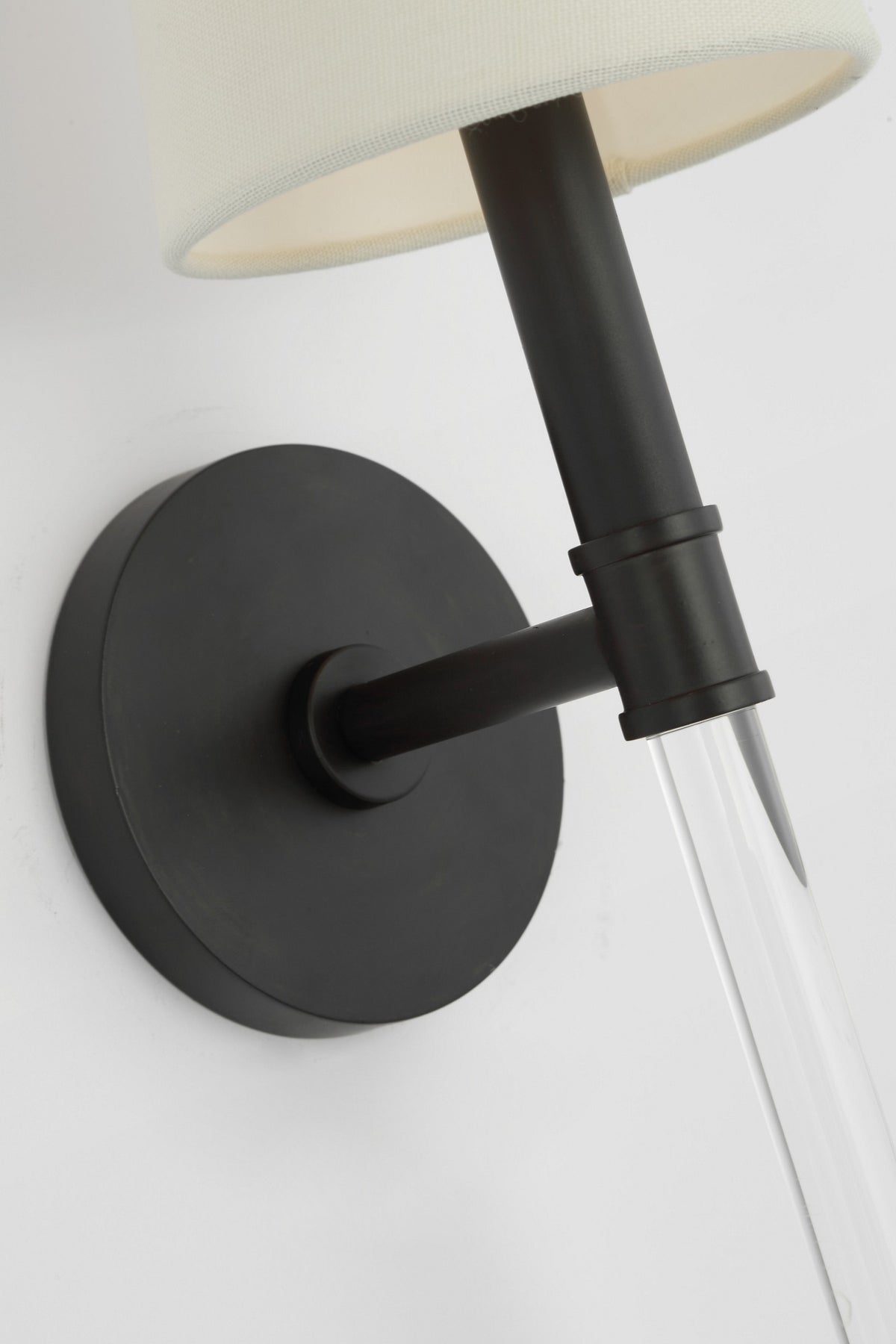 Hanover Vägglampa — Chapman & Myers for Visual Comfort & Co. detaljbild