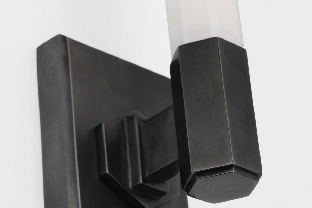 Hawthorne 13" Single Vägglampa — Chapman & Myers for Visual Comfort & Co. detaljbild