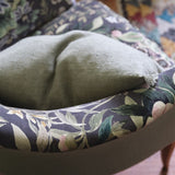 Ikebana Velvet Tyg — Designers Guild i miljö