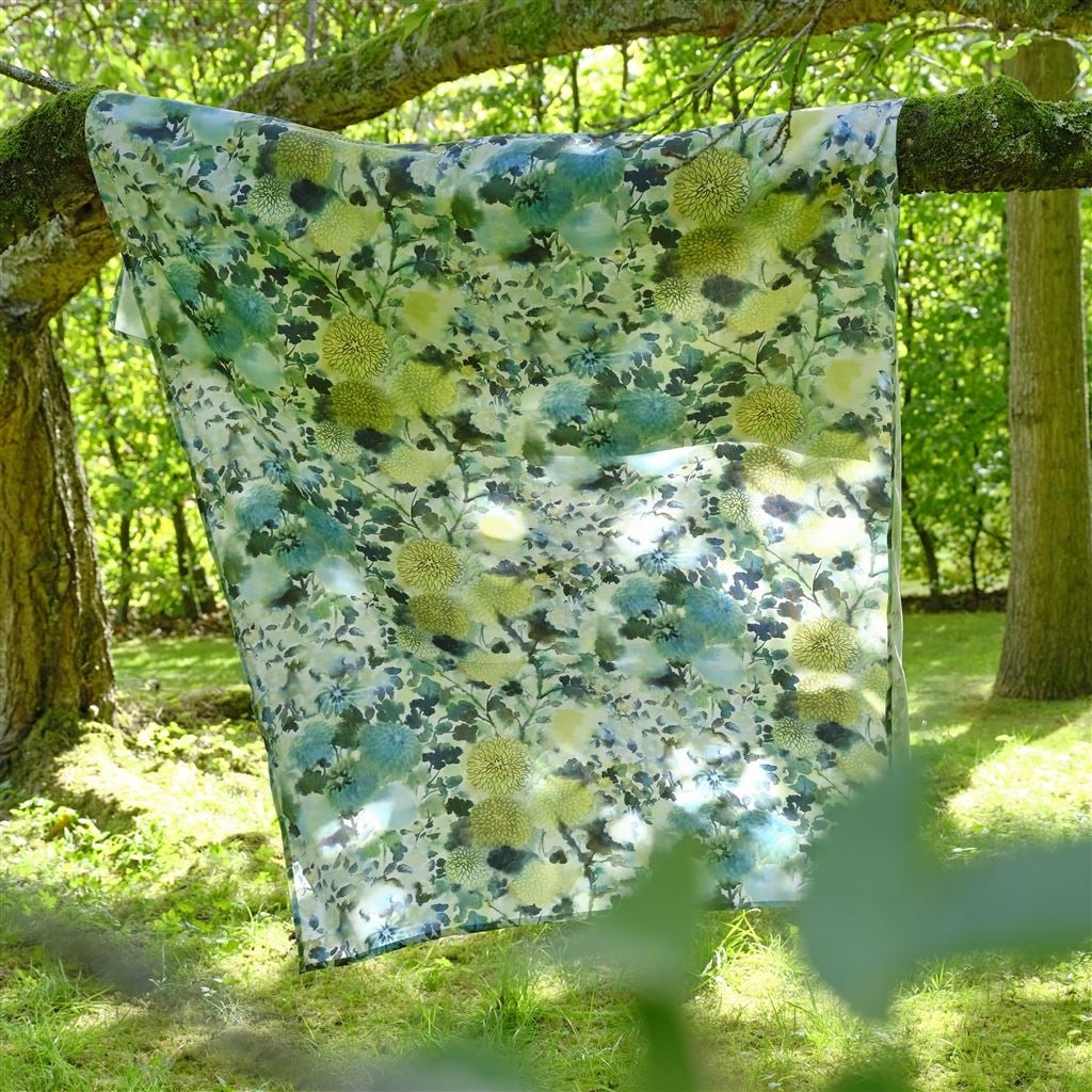 Japonaiserie Outdoor Tyg — Designers Guild i miljö