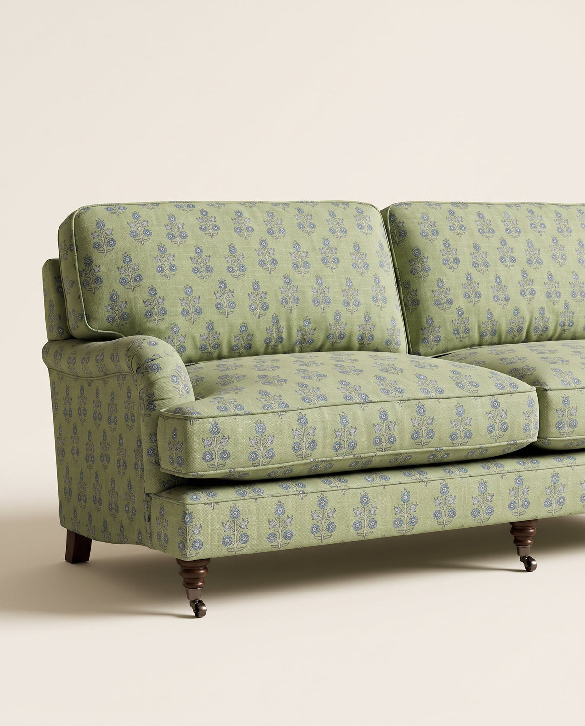 Jio Charles soffa 2-sits 196 cm klädd i Poppy Sprig Green/Blue