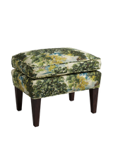 Jio Edward fotpall utan kappa klädd i Ancient Canopy Sap Green — Sanderson