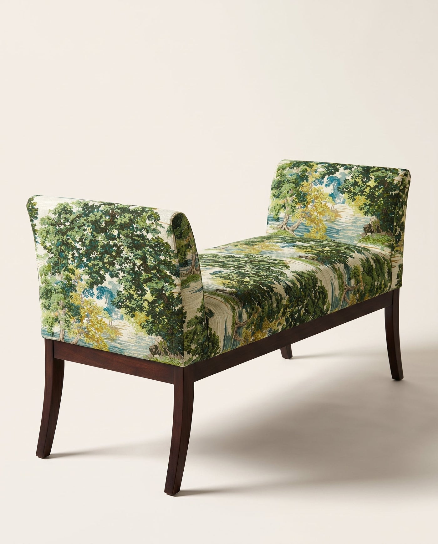 Jio Mayfair pall 55x135 H70 klädd i Ancient Canopy Sap Green