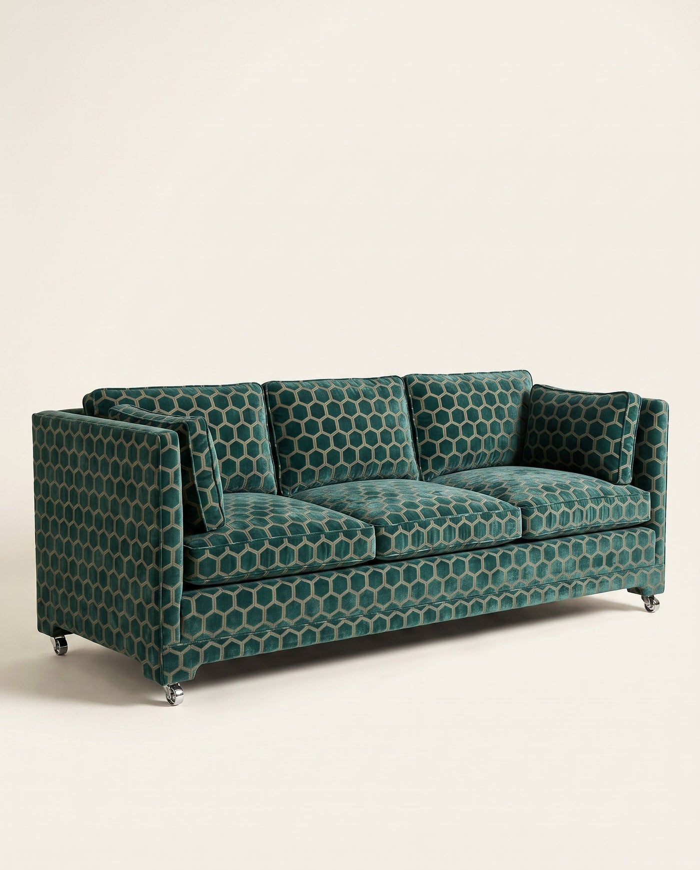 Jio Piano soffa 3-sits 210 cm klädd i Manipur Pale Jade