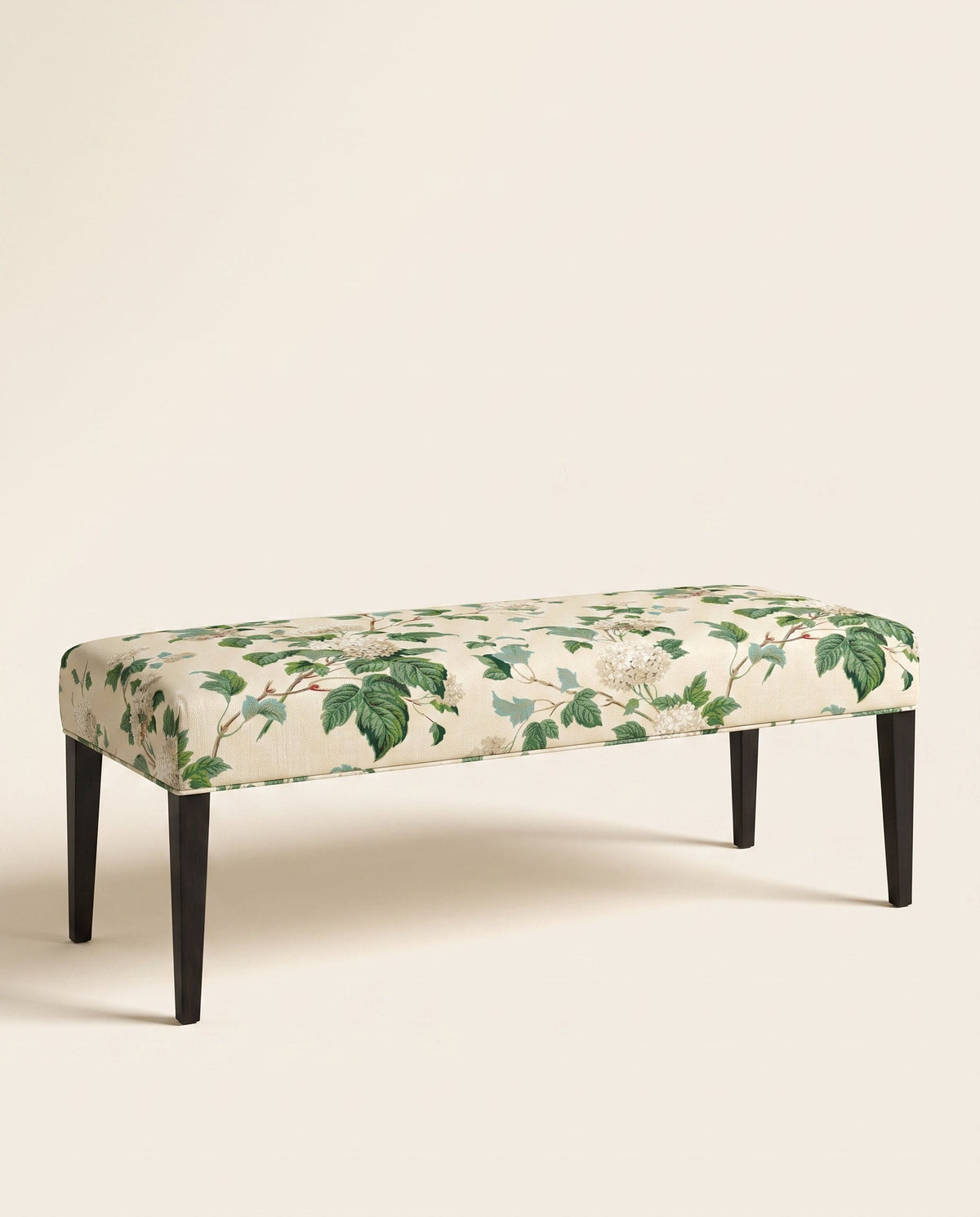 Jio Robin pall 40x130 H50 cm klädd i Chantilly Cream