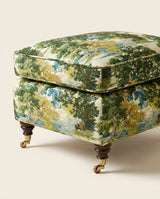 Jio Rosendal fotpall 62x42 cm klädd i Ancient Canopy Sap Green