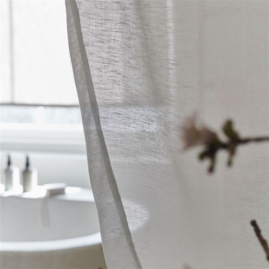 Julier Tyg — Designers Guild i miljö