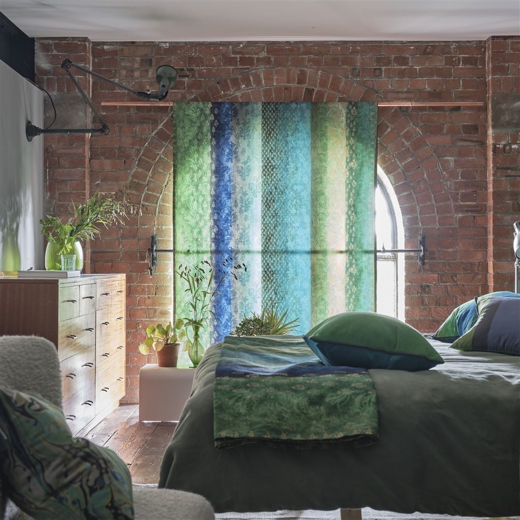 Kasavu Tyg — Designers Guild i miljö