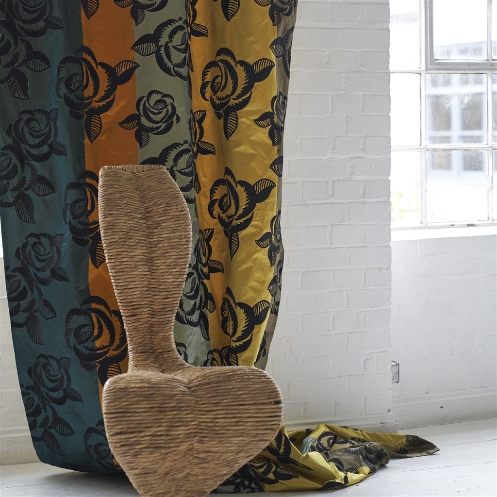 Kasuti Tyg — Designers Guild i miljö