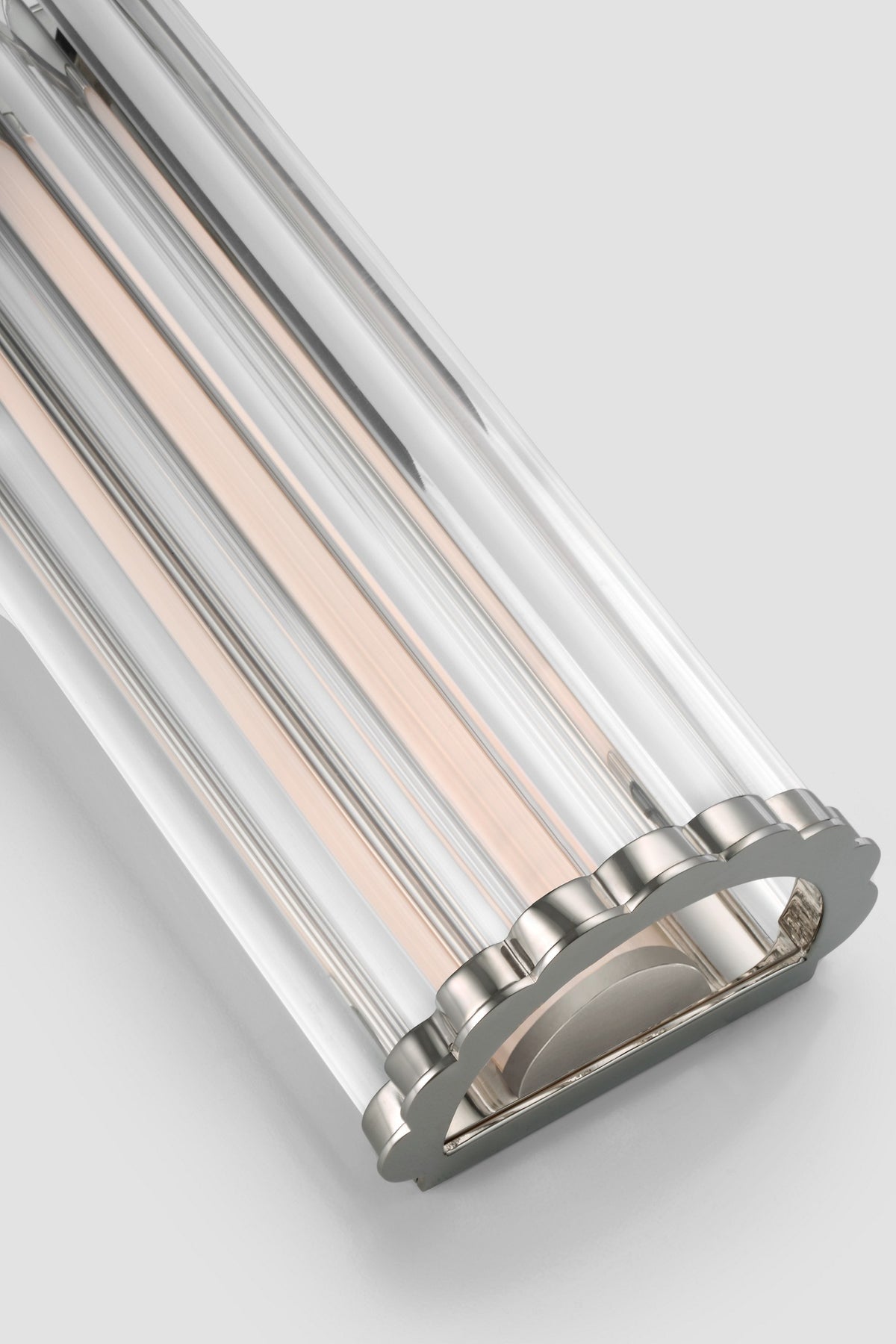 Kean 14" Vägglampa — Chapman & Myers for Visual Comfort & Co. detaljbild