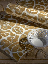L’Allee du Roi Flock room setting — Pierre Frey wallpaper