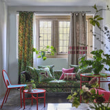 Leaf Glaze Tyg — Designers Guild i miljö