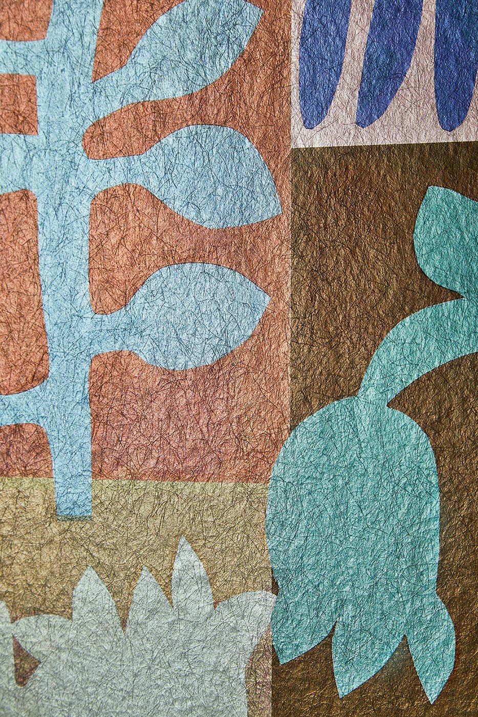 Les Feuillages room setting — Pierre Frey wallpaper