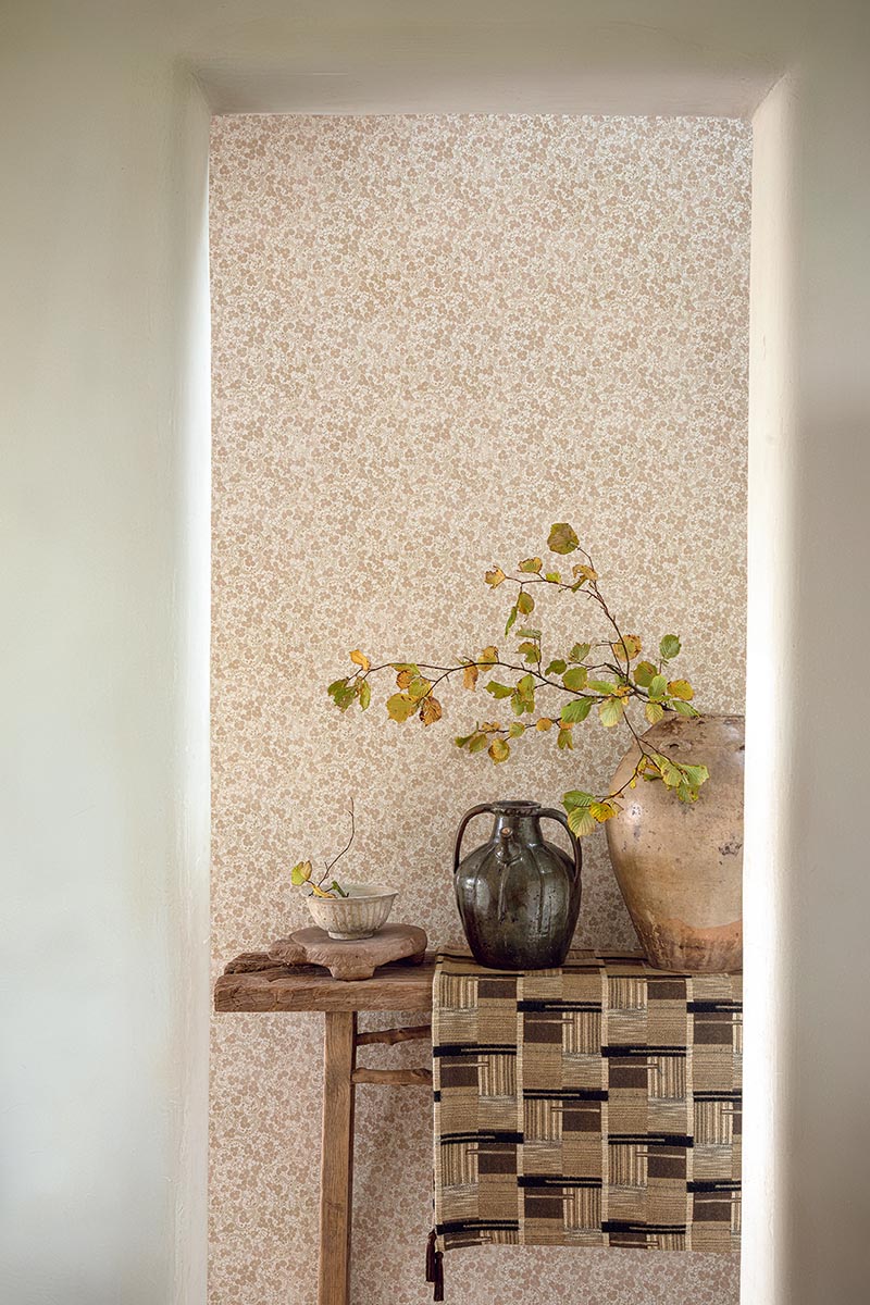 Les Fleurs de Cerisiers room setting — Pierre Frey wallpaper