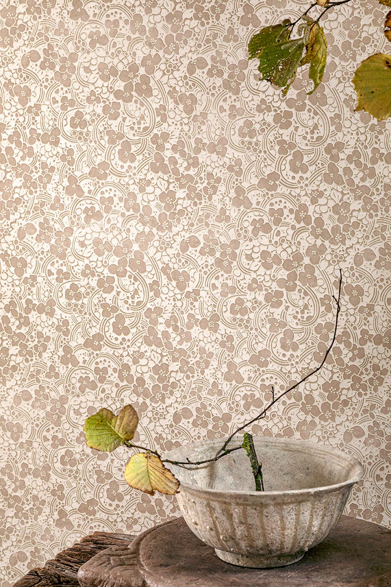 Les Fleurs de Cerisiers room setting — Pierre Frey wallpaper