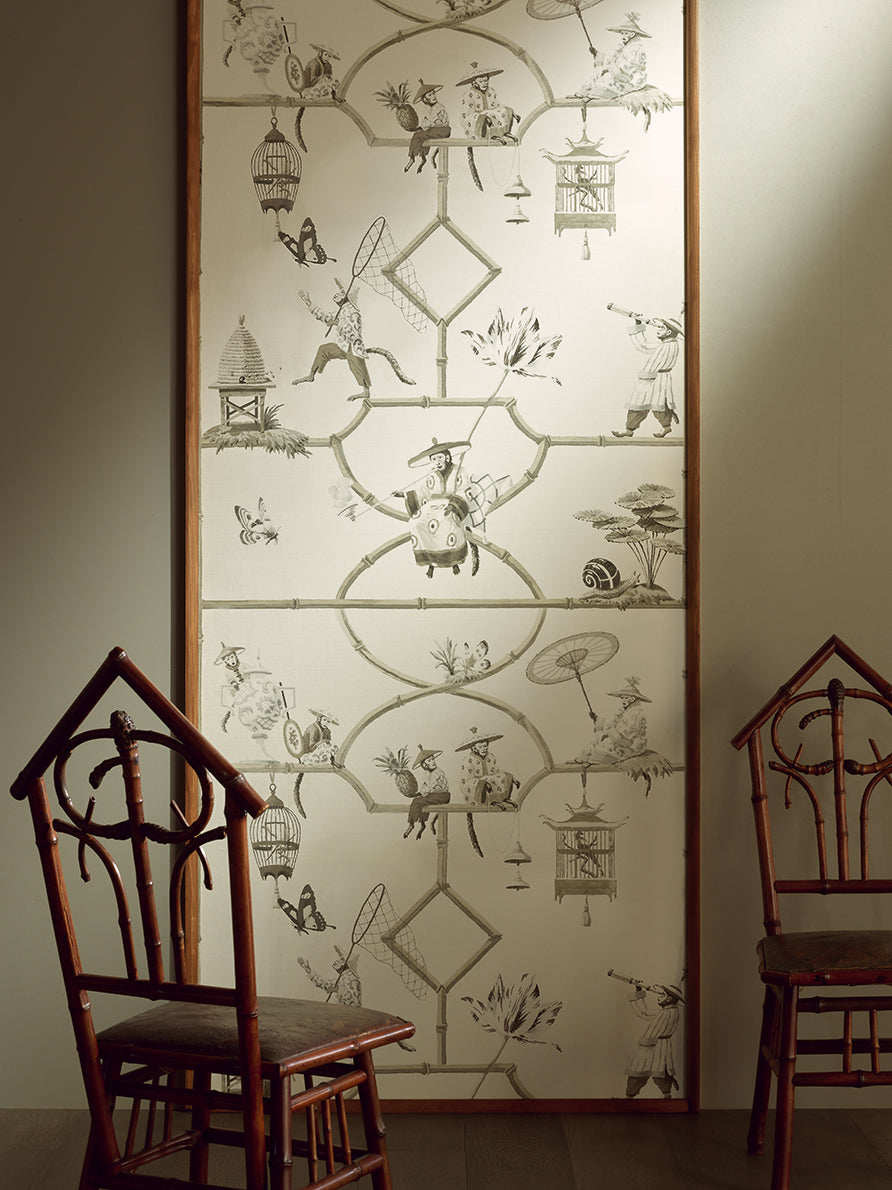 Les Singes Savants room setting — Pierre Frey wallpaper