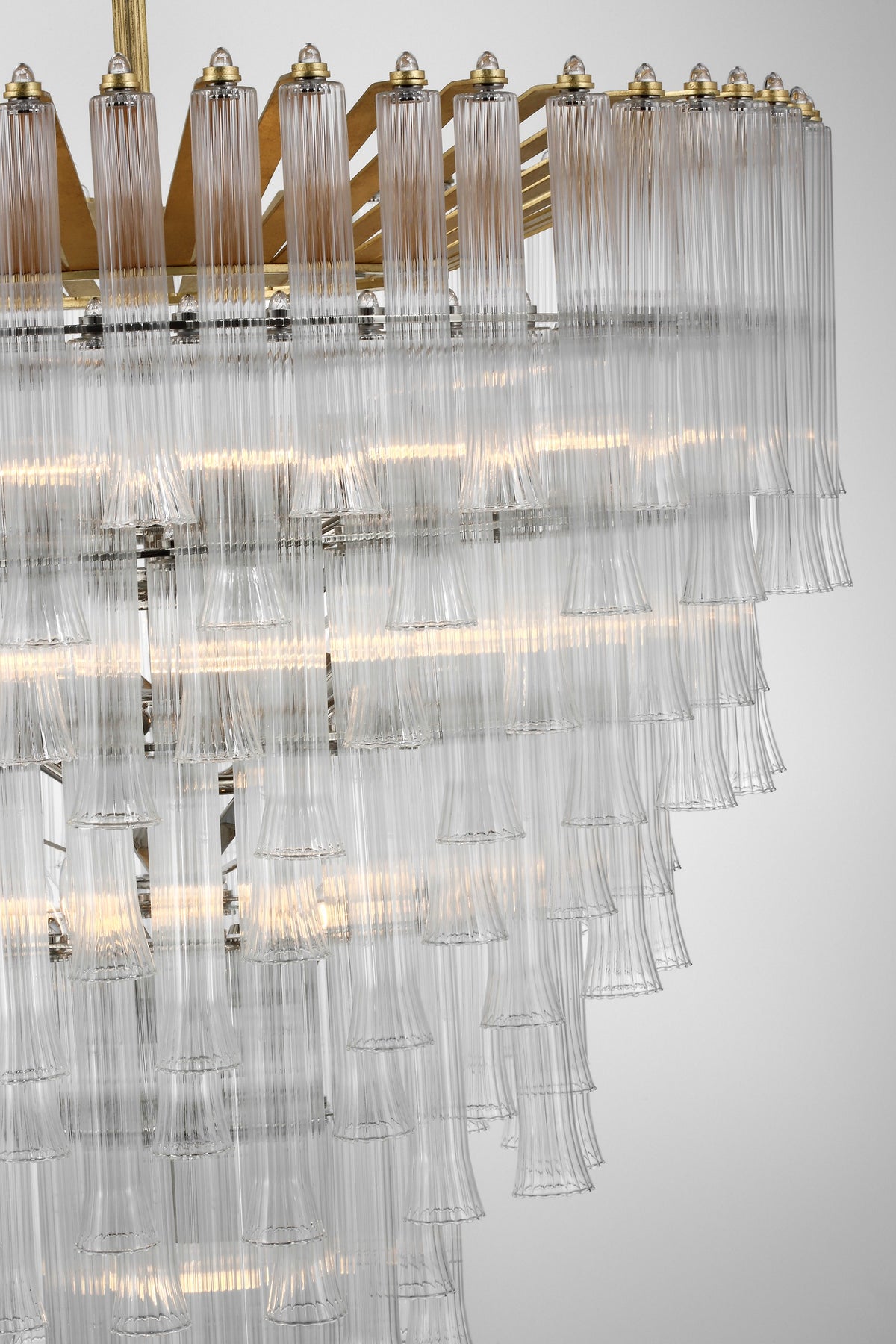Lorelei X-Large Waterfall Takkrona — Julie Neill for Visual Comfort & Co. detaljbild