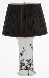 Mallory Medium Table Lamp — Schumacher for Visual Comfort & Co. detail