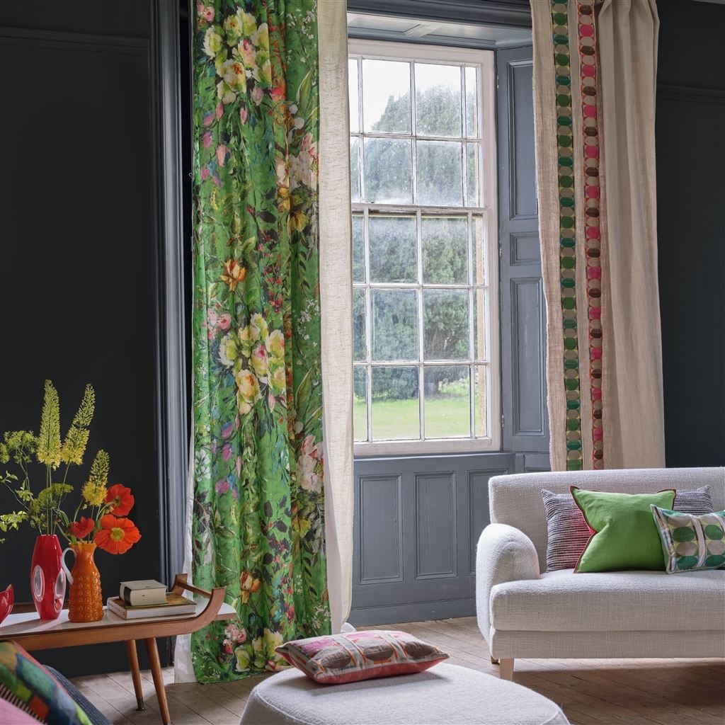 Margaretta Tyg — Designers Guild i miljö