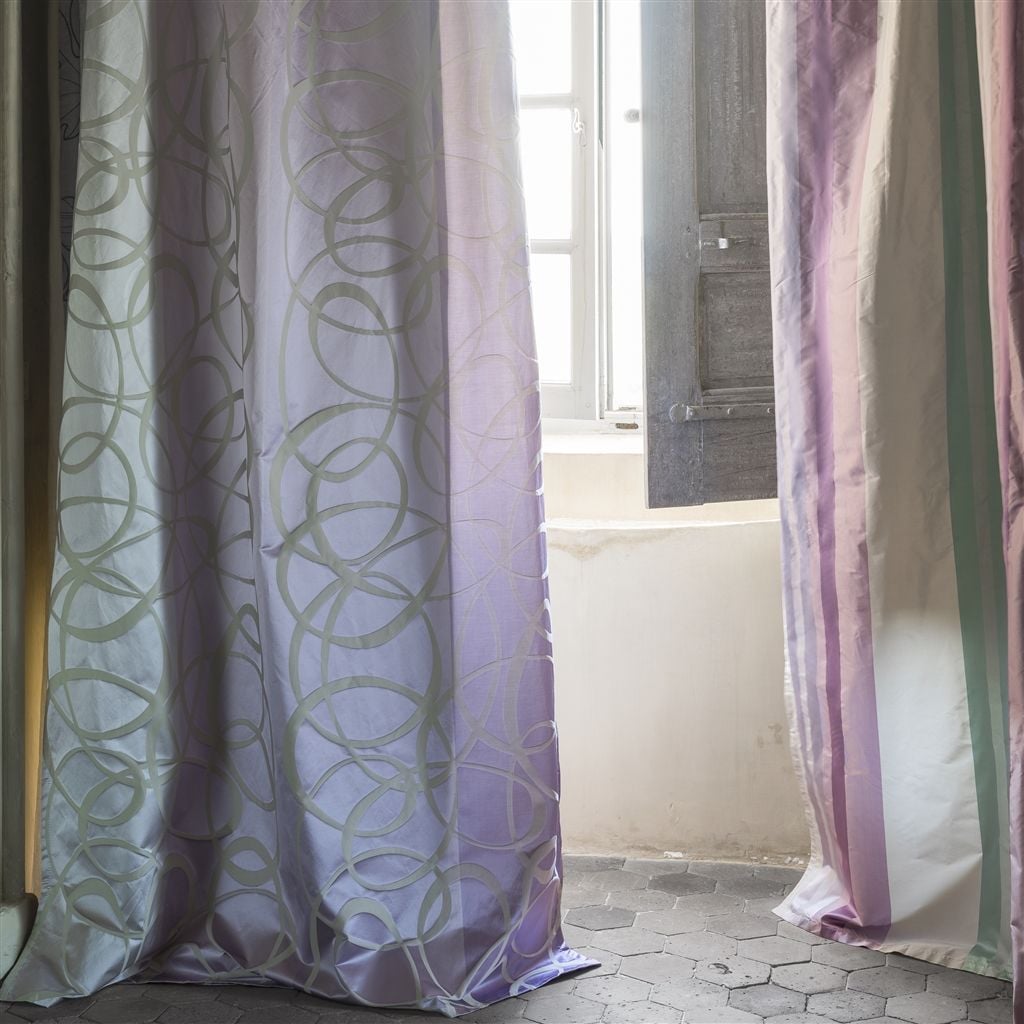 Marquisette Tyg — Designers Guild i miljö