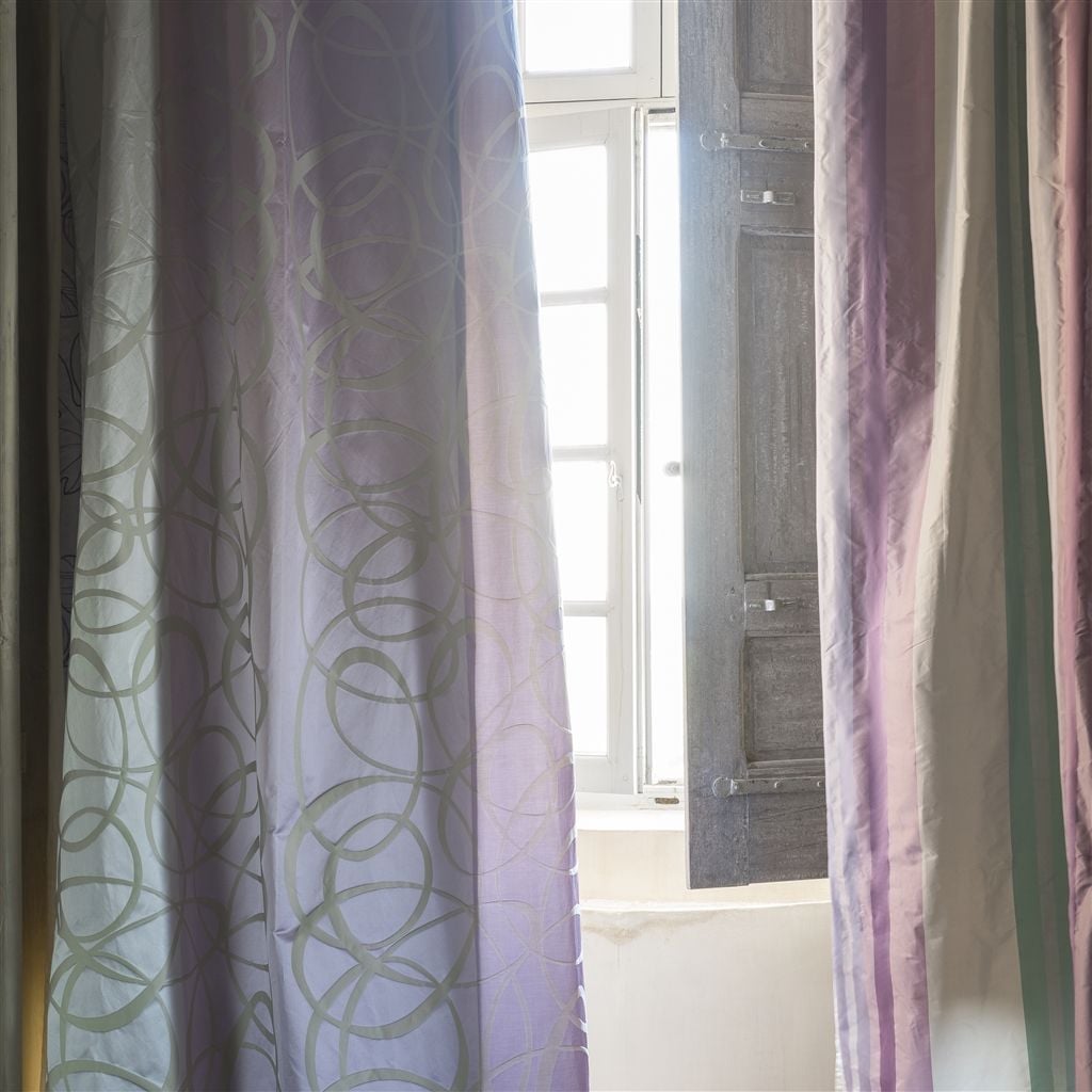 Marquisette Tyg — Designers Guild i miljö