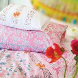 Meadow Leaf Tyg — Designers Guild i miljö