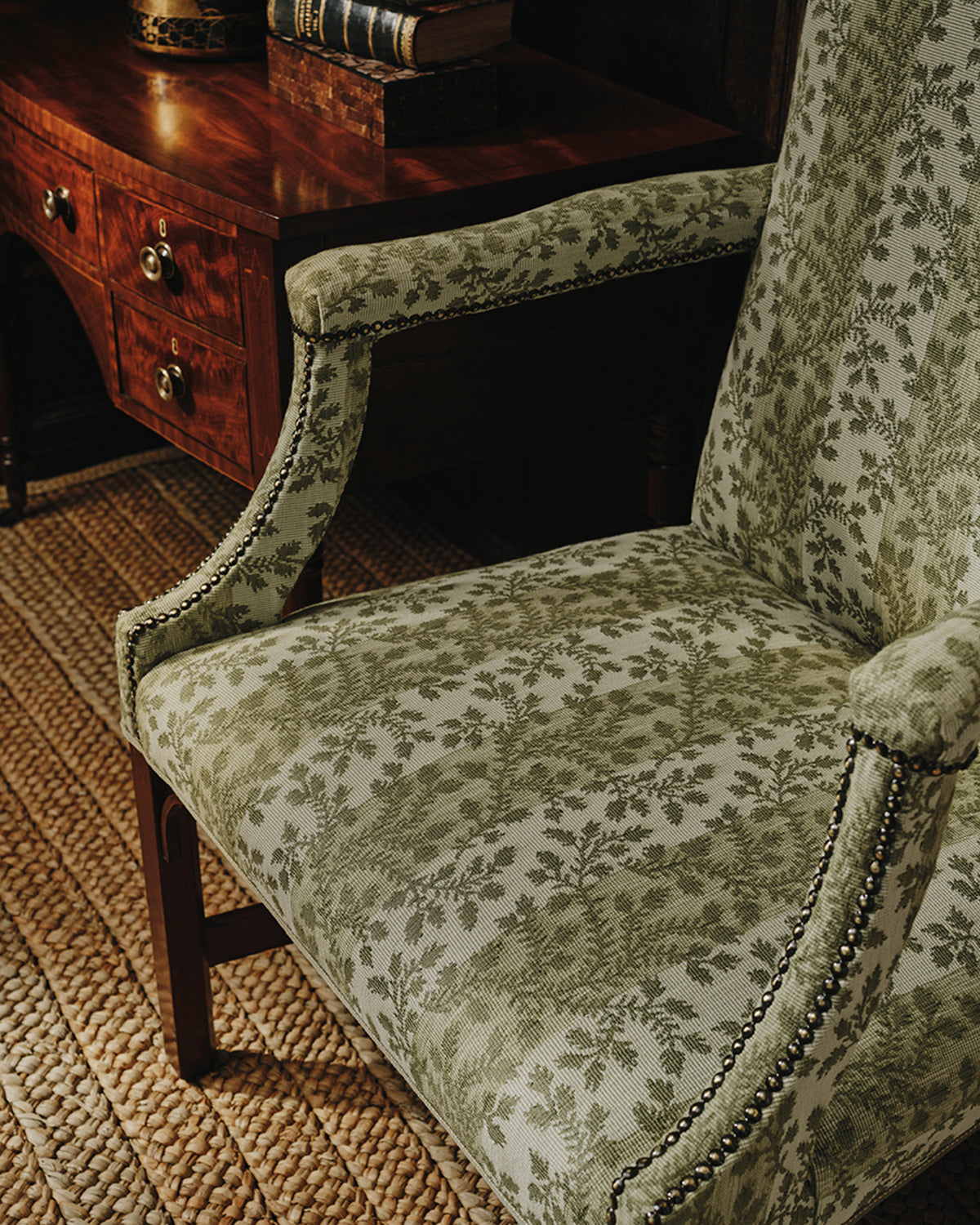 Milton Leaf miljöbild — Colefax & Fowler tyg