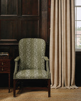 Milton Leaf miljöbild — Colefax & Fowler tyg