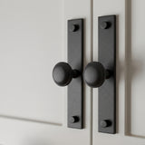 MIX diamantknottrad Wall Krok Rack — miljöbild, Matt svart lack - MBL