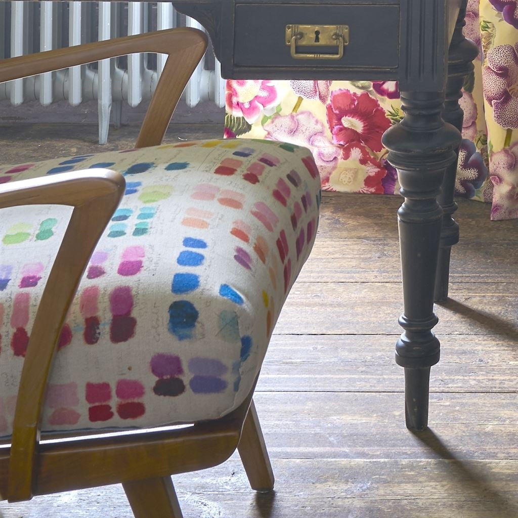 Mixed Tones Tyg — Designers Guild i miljö