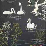 Swan Lake Charcoal/Green — Nina Campbell tapet