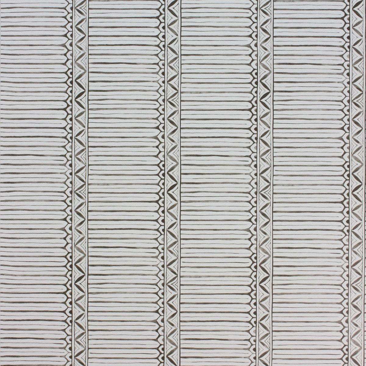 Domiers Charcoal/Ivory — Nina Campbell tapet