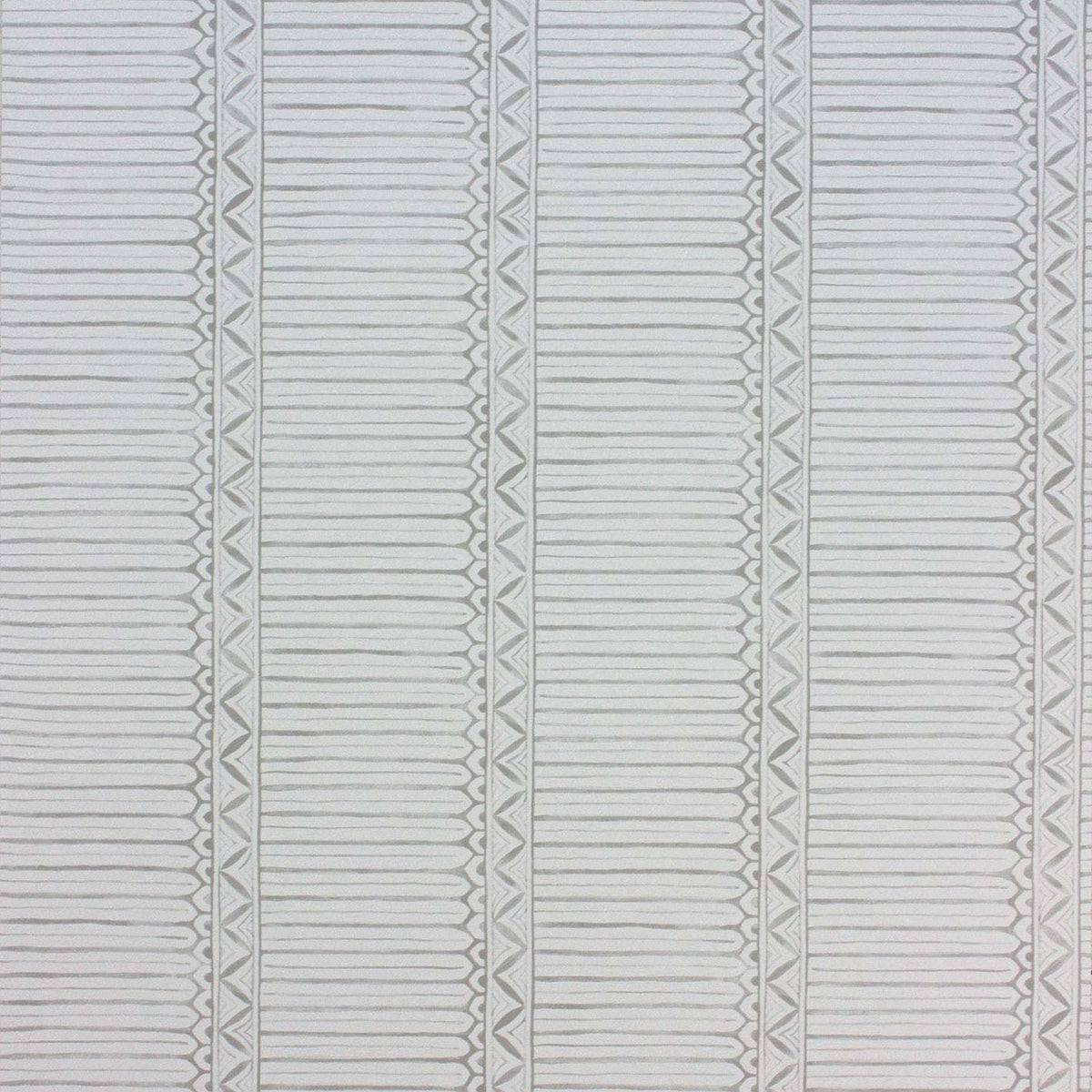 Domiers Grey/Ivory — Nina Campbell tapet